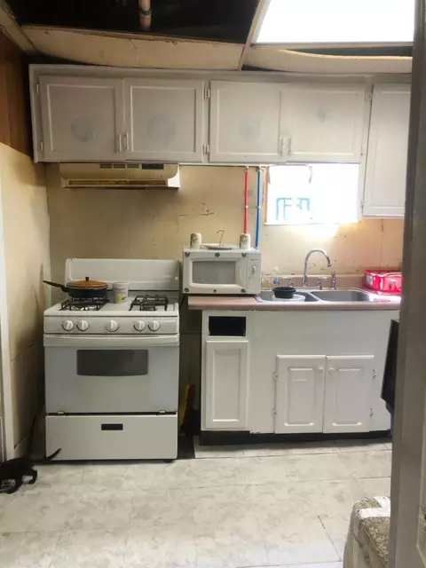2622 Madison St, Gary, IN 46407 photo 8