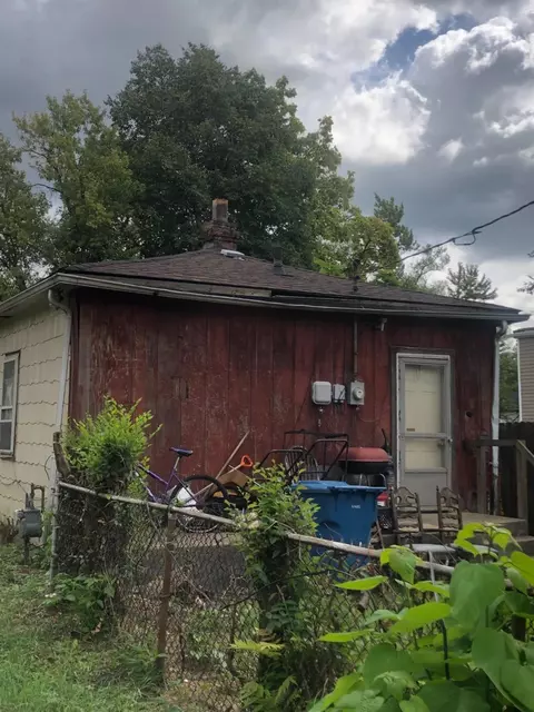 2622 Madison St, Gary, IN 46407 photo 15