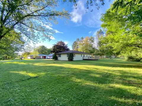 3504 Summit Dr, Valparaiso, IN 46383 photo 24