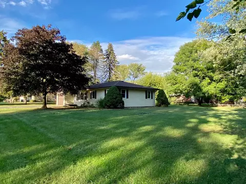 3504 Summit Dr, Valparaiso, IN 46383 photo 23