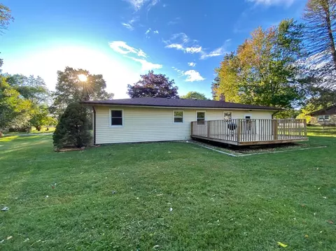 3504 Summit Dr, Valparaiso, IN 46383 photo 4