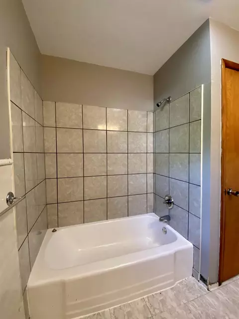 3504 Summit Dr, Valparaiso, IN 46383 photo 18