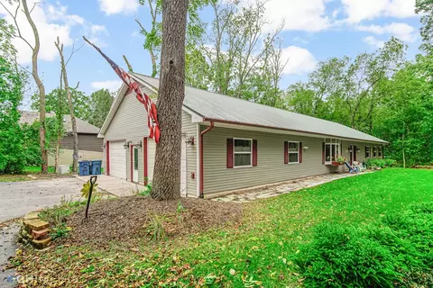 520 Timberwood Ln, Lowell, IN 46356 photo 3