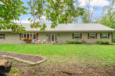 520 Timberwood Ln, Lowell, IN 46356 photo 2