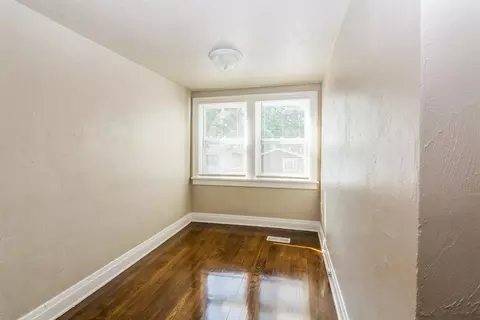 636 W 44th Ave, Gary, IN 46408 photo 9