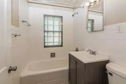 636 W 44th Ave, Gary, IN 46408 photo 7