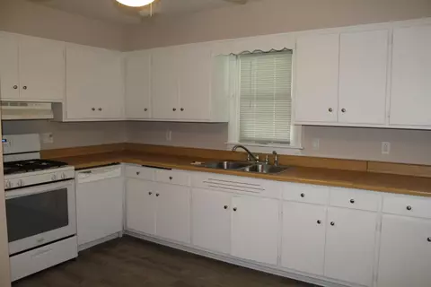 241 N Dwiggins St, Griffith, IN 46319 photo 8
