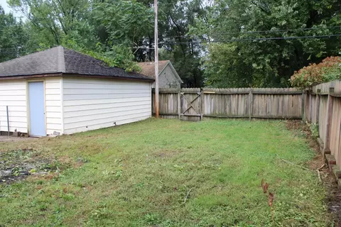 241 N Dwiggins St, Griffith, IN 46319 photo 30