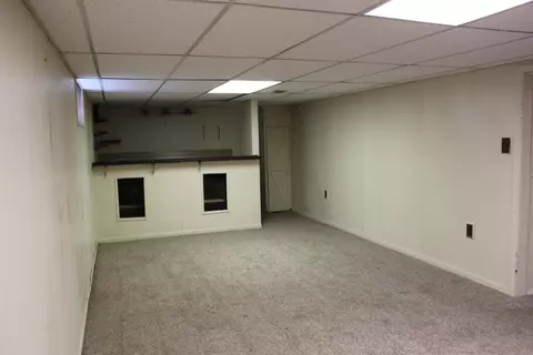 241 N Dwiggins St, Griffith, IN 46319 photo 21
