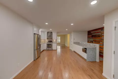 965 Apache Ct, Crown Point, IN 46307 photo 12