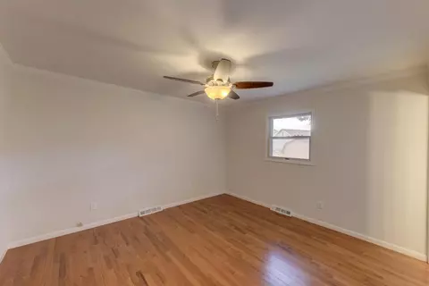 965 Apache Ct, Crown Point, IN 46307 photo 5