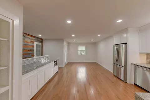 965 Apache Ct, Crown Point, IN 46307 photo 11