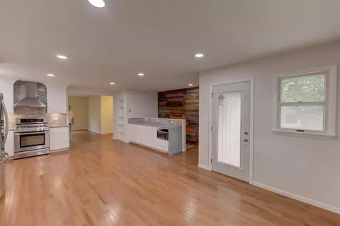 965 Apache Ct, Crown Point, IN 46307 photo 13