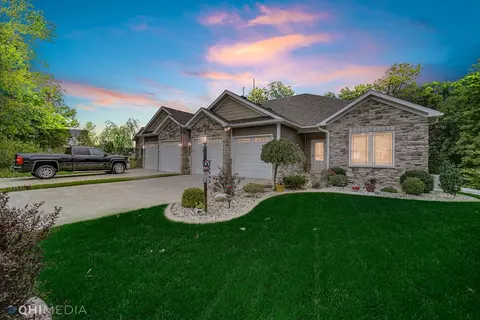 2600 Westwind Dr, Valparaiso, IN 46385 photo 5