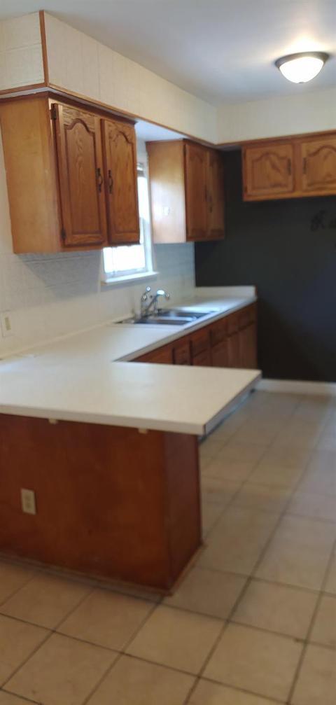 4580 Jefferson Pl, Gary, IN 46408 photo 6