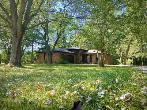 310 S State Road 2, Hebron, IN 46341 photo 1
