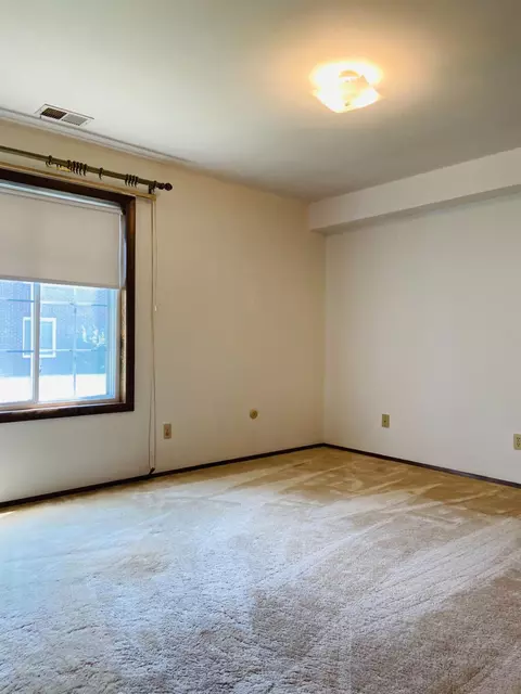 910 Camellia Dr #9, Munster, IN 46321 photo 10
