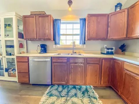 305 Pinehurst Ct, Valparaiso, IN 46383 photo 10