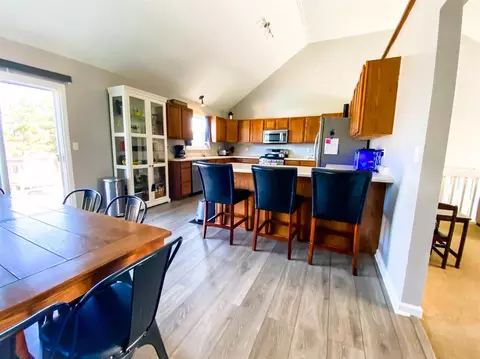 305 Pinehurst Ct, Valparaiso, IN 46383 photo 13