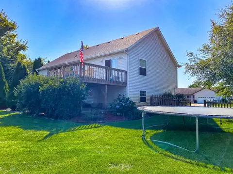 305 Pinehurst Ct, Valparaiso, IN 46383 photo 30