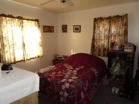 52 E John St, Knox, IN 46534 photo 32