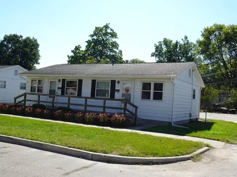 52 E John St, Knox, IN 46534 photo 18