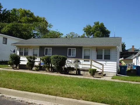 52 E John St, Knox, IN 46534 photo 1