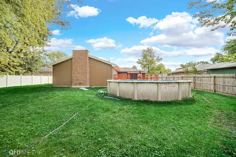 520 Mohawk Dr, Lowell, IN 46356 photo 24