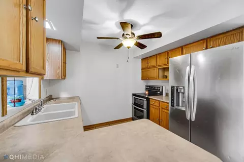 520 Mohawk Dr, Lowell, IN 46356 photo 6