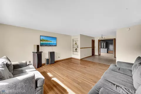 520 Mohawk Dr, Lowell, IN 46356 photo 5