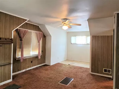 1129 Whitcomb St, Gary, IN 46404 photo 14