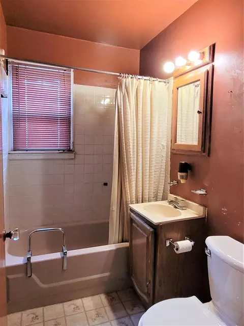 1129 Whitcomb St, Gary, IN 46404 photo 16