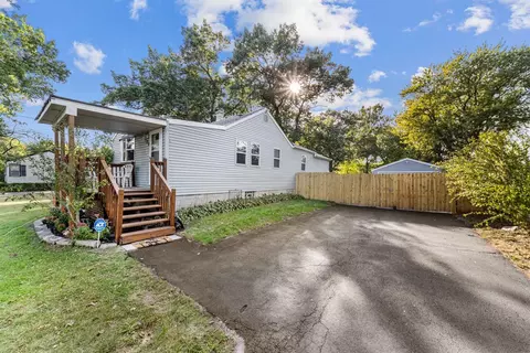 2520 Colfax St, Gary, IN 46406 photo 3