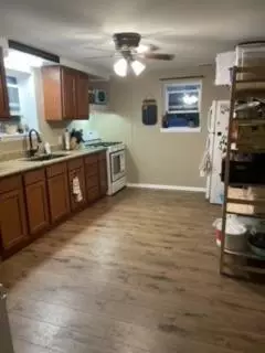 23617 Parrish Ave, Schneider, IN 46376 photo 11