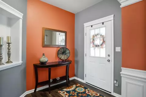 8807 Marquette St, Saint John, IN 46373 photo 7