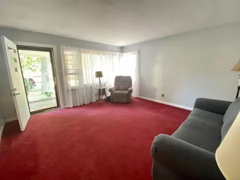 438 S Lafayette St, Griffith, IN 46319 photo 3