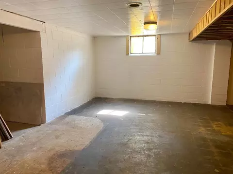 438 S Lafayette St, Griffith, IN 46319 photo 22