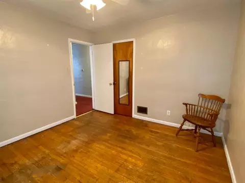 438 S Lafayette St, Griffith, IN 46319 photo 14