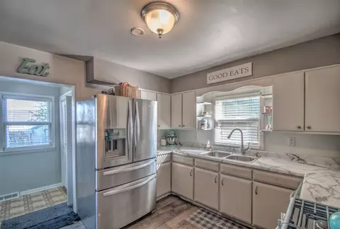 703 114th St, Whiting, IN 46394 photo 10