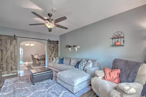 703 114th St, Whiting, IN 46394 photo 6