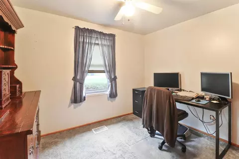 307 Maple Ln, Crown Point, IN 46307 photo 12
