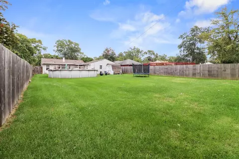 307 Maple Ln, Crown Point, IN 46307 photo 16