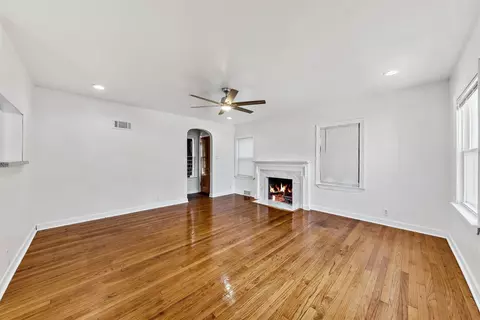 525 Taft Pl, Gary, IN 46404 photo 10
