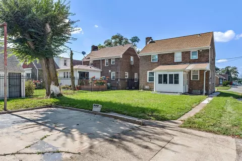 525 Taft Pl, Gary, IN 46404 photo 3