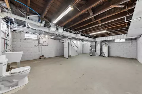 525 Taft Pl, Gary, IN 46404 photo 17