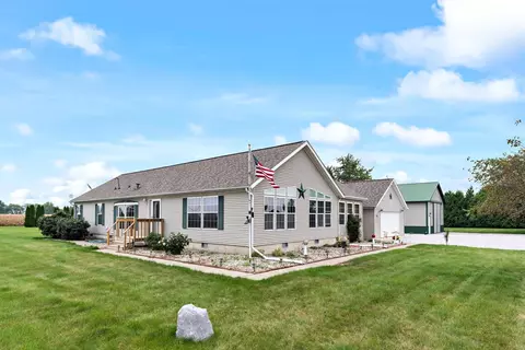197 N 422, Valparaiso, IN 46383 photo 2
