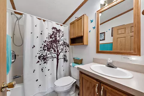 197 N 422, Valparaiso, IN 46383 photo 18
