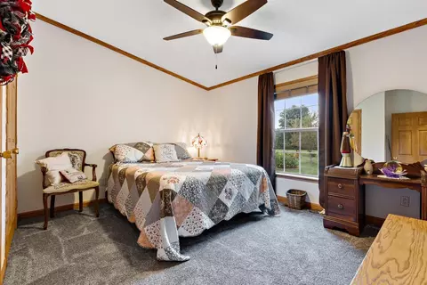 197 N 422, Valparaiso, IN 46383 photo 17
