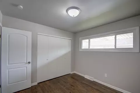 1396 Hanley St, Gary, IN 46406 photo 32