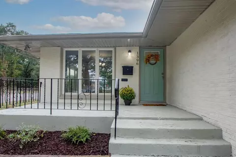 1396 Hanley St, Gary, IN 46406 photo 2